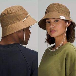 Lululemon Patch Logo Bucket Hat‎ Lightweight Adjustable Pocket Nylon Tan Brown